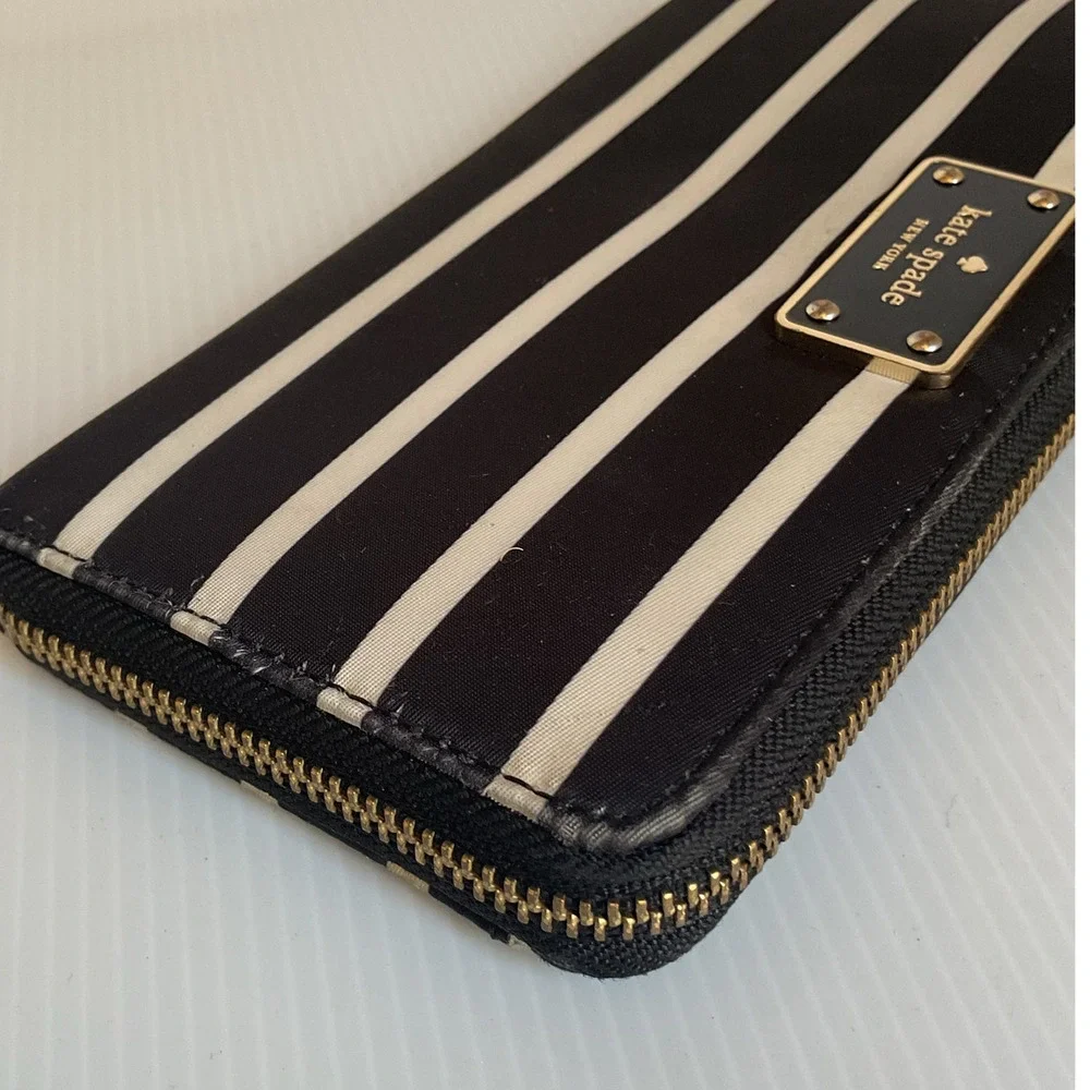 Kate Spade New York Black White Striped Zip Around Wallet Continental Purse